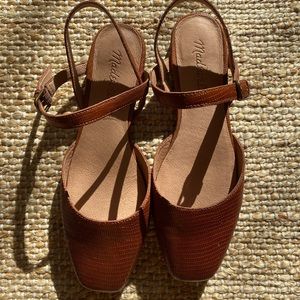 Madewell Flats - size 7.5 - never worn